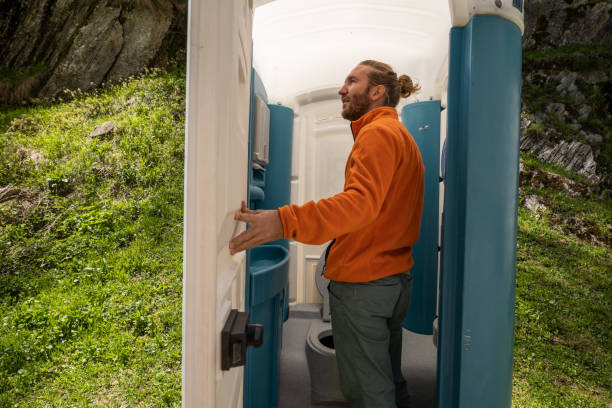 Portable bathroom rental in Coeburn, VA