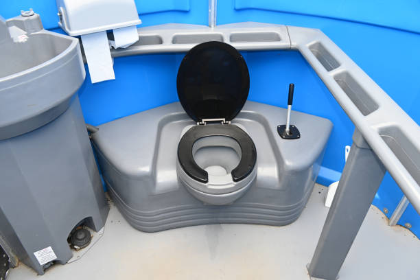 Best Luxury portable toilet rental  in Coeburn, VA